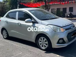 Hyundai i10 2016 Bạc 5 chỗ