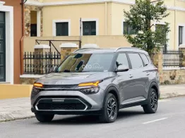 Xe chạy 2 vạn km zin Full hãng