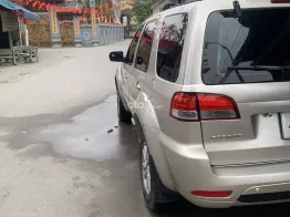 Ford Escape 2011 số tự động tại Hưng Yên