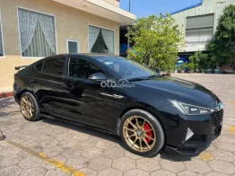 Hyundai Elantra 2021 số sàn tại Cần Thơ