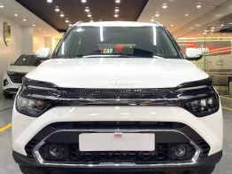 Kia Carens 2025 tại Tp.HCM