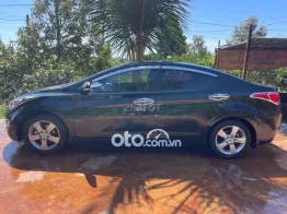 Hyundai Elantra 2013 1.8 AT - 180000 km