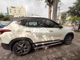 Kia Seltos 2020 Luxury 1.4 AT - 60000 km