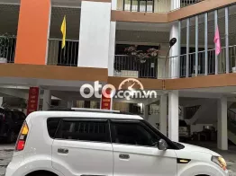 Kia Carens 2009 2.0 AT - 13000 km