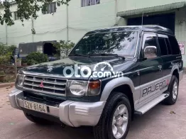 Mitsubishi Pajero 2003 V33 Xanh rêu