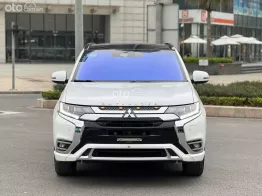 Mitsubishi Outlander 2022 tại Hà Nội