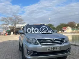 Toyota Fortuner 2016 Bạc