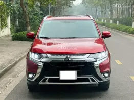 Cần bán Outlander 2.0 CVT Premium 2021 siêu mới- biển HN