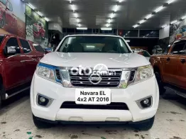 Nissan Navara 2016 EL 4x2 AT 100.000 km Trắng.