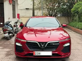 VinFast LUX A2.0 2021 tại Hà Nội