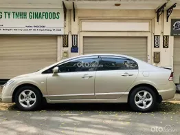 Gia đình sắp xuất cảnh cần bán xe Honda CIVIC 1.8 số tự động