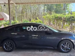 Honda Civic màu Xám