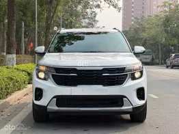 Xe Sẵn Xem Tại Hà Nội