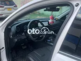 Hyundai Elantra 2022 1.6 AT Đặc biệt - 58000 km