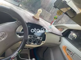 Toyota Innova 2010 G Bạc