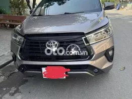 Toyota Innova 2022 2.0E 67000km Nâu