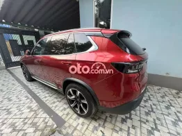 VinFast Lux SA 2020 Premium Đỏ