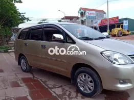 Toyota Innova G MT 2009 ghi vàng