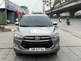 Toyota Innova 2017 2.0E - 110000 km