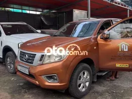 bán xe bán tải Nissan navara