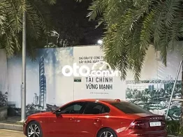 Volvo S60 Đỏ 5 chỗ