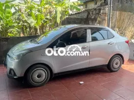 Hyundai Grand i10 Bạc 5 chỗ