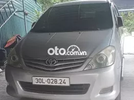 Toyota Innova 2009G Bạc