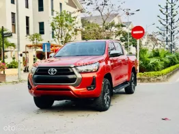 Toyota Hilux 2021 số tự động