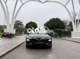 Vinfast Lux A2.0 2022 Đen