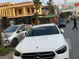 Mercedes-Benz E180 2021