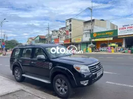 Ford Everest Đen