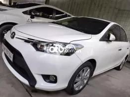 Toyota Vios màu Trắng 5 chỗ