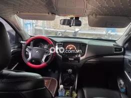 Mitsubishi Pajero Sport 2018 Đen