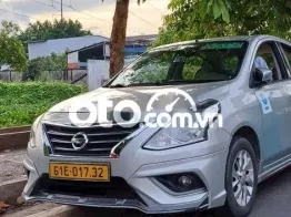 Nissan Sunny 2019 Tự động Bạc