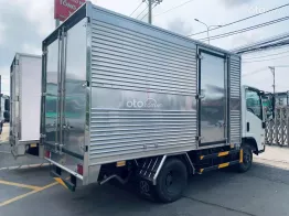 Isuzu QKR 150 2026 thùng kín xe sẵn giao ngay