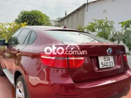 BMW X6 màu Đỏ