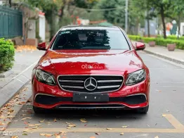 Bản giới hạn. Cửa nóc đôi đẹp suất sắc