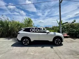 VinFast LUX SA2.0 AT SX 2019 Trắng - Mua 2020