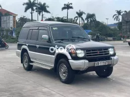 Mitsubishi Pajero Xanh rêu 4x4 MT