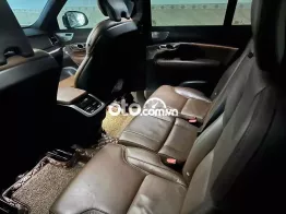 Volvo XC90 2022 - 22000 km