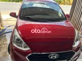 Hyundai Grand i10 Đỏ 5 chỗ