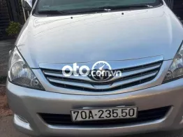 Toyota Innova 2010G Bạc