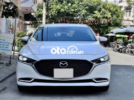 Mazda 3 Luxury 2023 Trắng 17,000 km