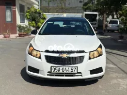Chevrolet Cruze 2012 LT Trắng ***