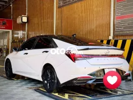 Hyundai Elantra 2024 - 19000 km