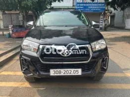 Toyota Hilux E 2018 100000 km Đen
