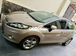 Ford Fiesta Vàng cát 49.000 km