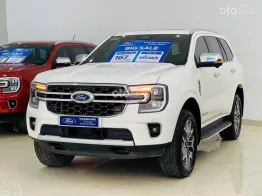 Xe cực đẹp bản 2 cầu, bảo hành Hãng định kỳ