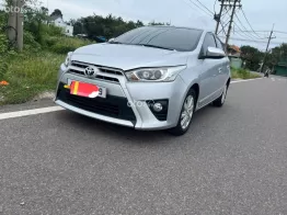 Cần bán Toyota Yaris 2017 nhập khẩu bản G chuẩn odo 76.000km