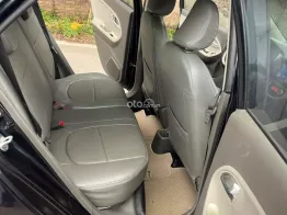 Xe đại chất. Máy số keo chỉ zin. Nội ngoại thất tươi mới Dàn lốp mới. Màn hình cam lùi đủ